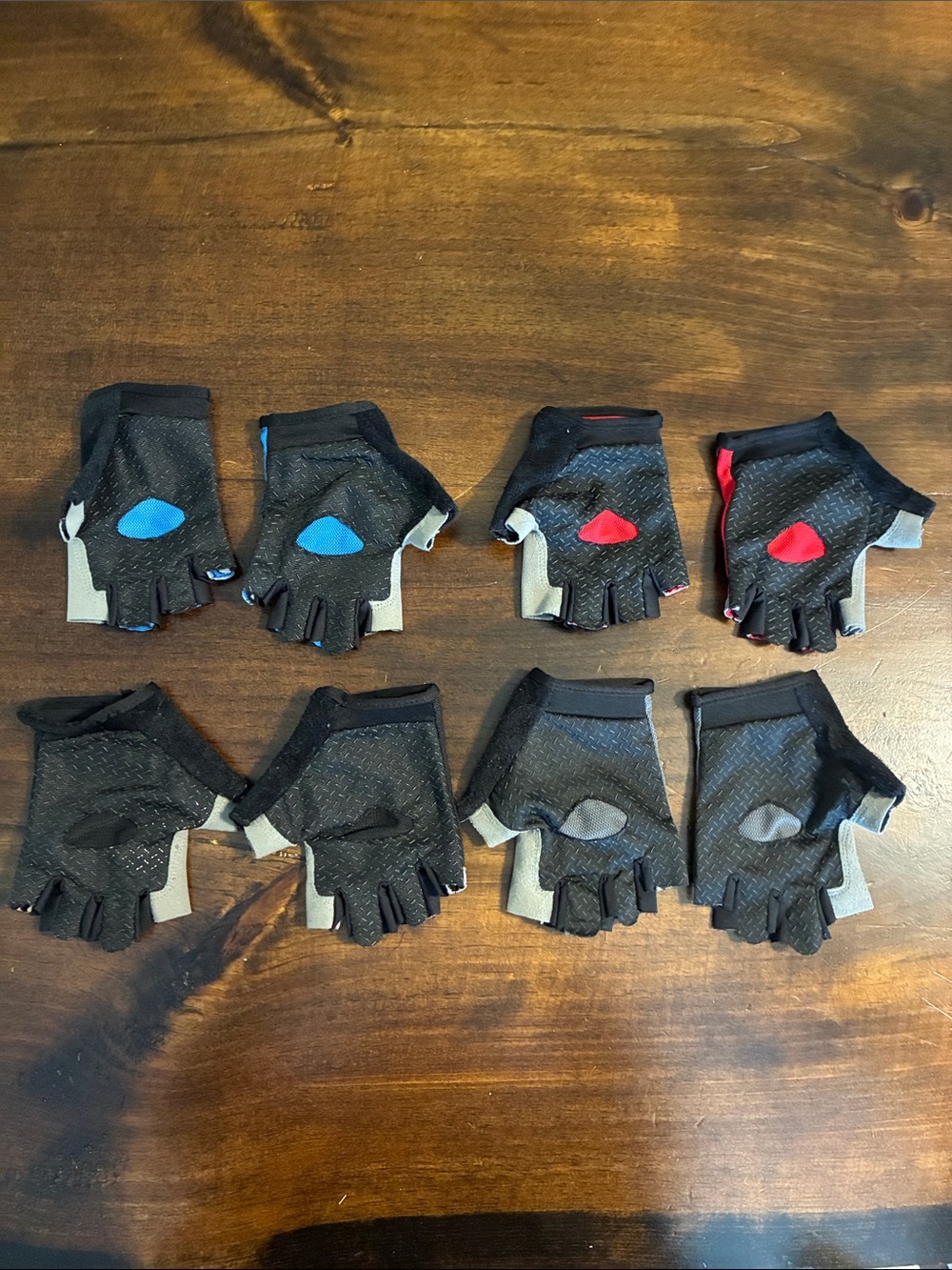 Boys open finger gloves bundle
